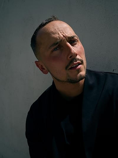 Elliot Warren